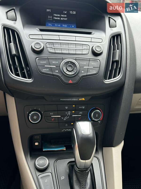 Седан Ford Focus 2015 в Полтаве