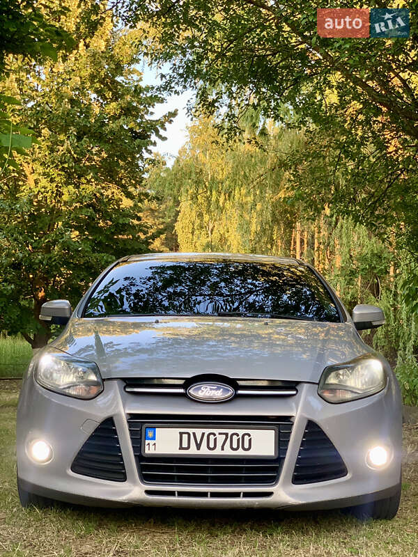 Хэтчбек Ford Focus 2011 в Киеве