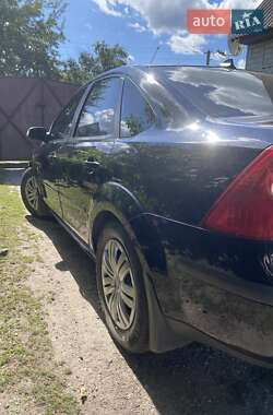 Седан Ford Focus 2007 в Бурыни
