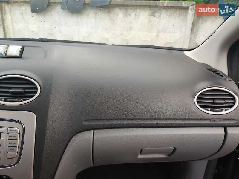 Седан Ford Focus 2008 в Борисполе