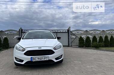 Седан Ford Focus 2018 в Рава-Руській