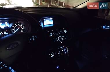 Седан Ford Focus 2016 в Запорожье
