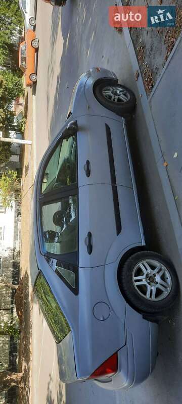 Седан Ford Focus 2002 в Власовке
