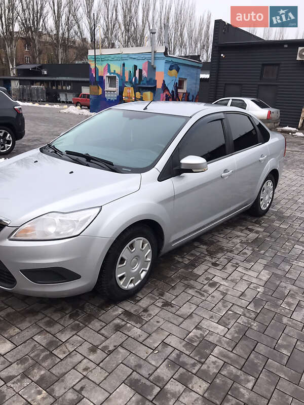 Седан Ford Focus 2008 в Великой Александровке