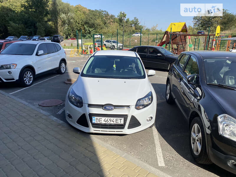 Хэтчбек Ford Focus 2013 в Николаеве фото 7 Хэтчбек Ford Focus 2013 в Николаеве