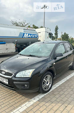 Хэтчбек Ford Focus 2006 в Измаиле