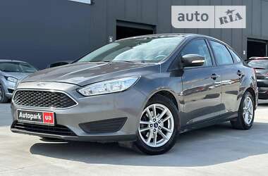 Седан Ford Focus 2017 в Львове