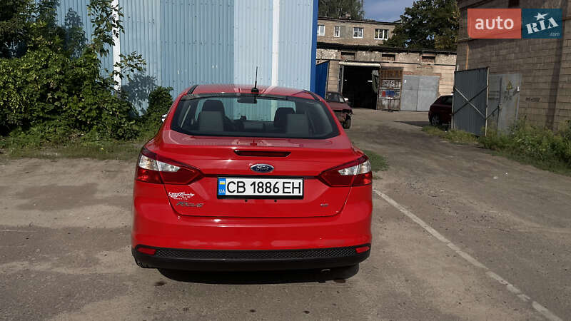 Седан Ford Focus 2014 в Чернігові