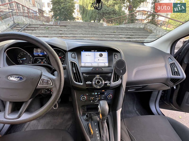 Седан Ford Focus 2017 в Львове