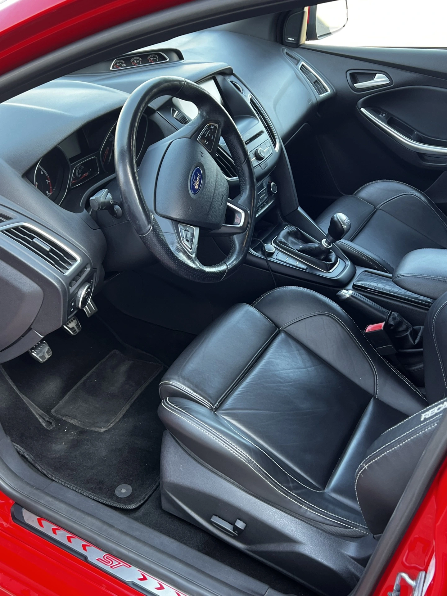 2016 Ford Focus - мініатюра 10