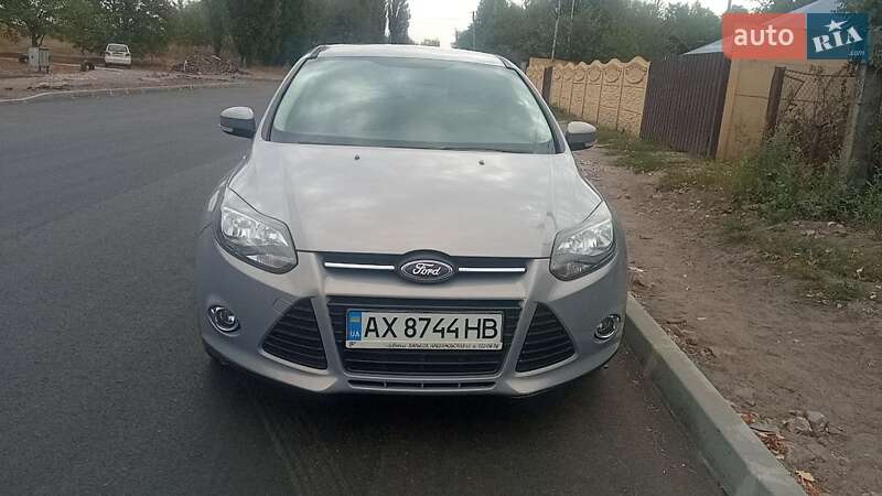 Хэтчбек Ford Focus 2013 в Харькове
