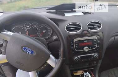 Седан Ford Focus 2007 в Хмельнике