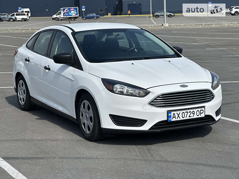 Седан Ford Focus 2015 в Днепре