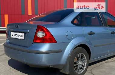 Седан Ford Focus 2006 в Киеве