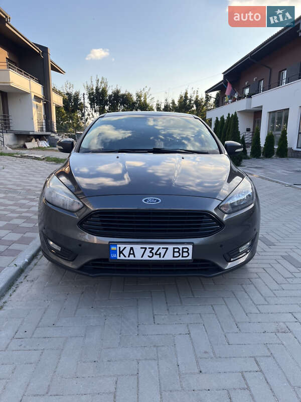 Седан Ford Focus 2015 в Тернополе фото 3 Седан Ford Focus 2015 в Тернополе
