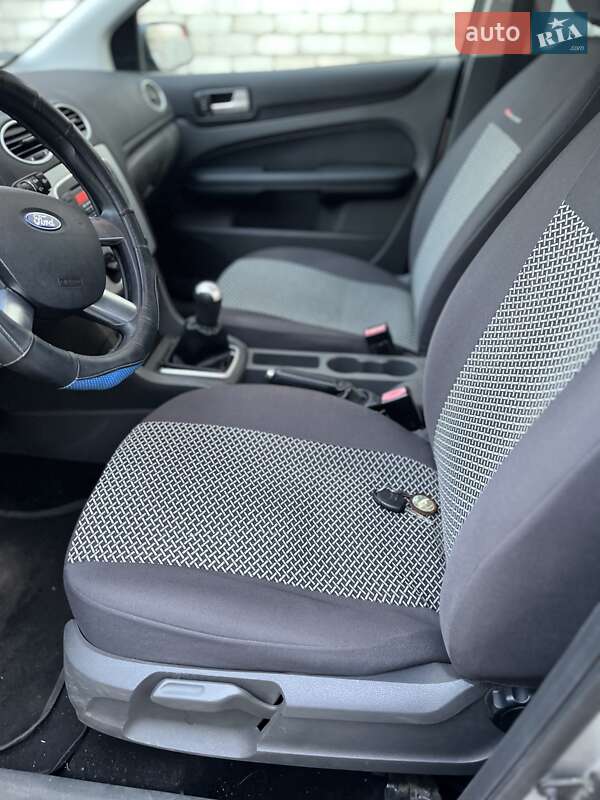 Седан Ford Focus 2007 в Харькове фото 10 Седан Ford Focus 2007 в Харькове