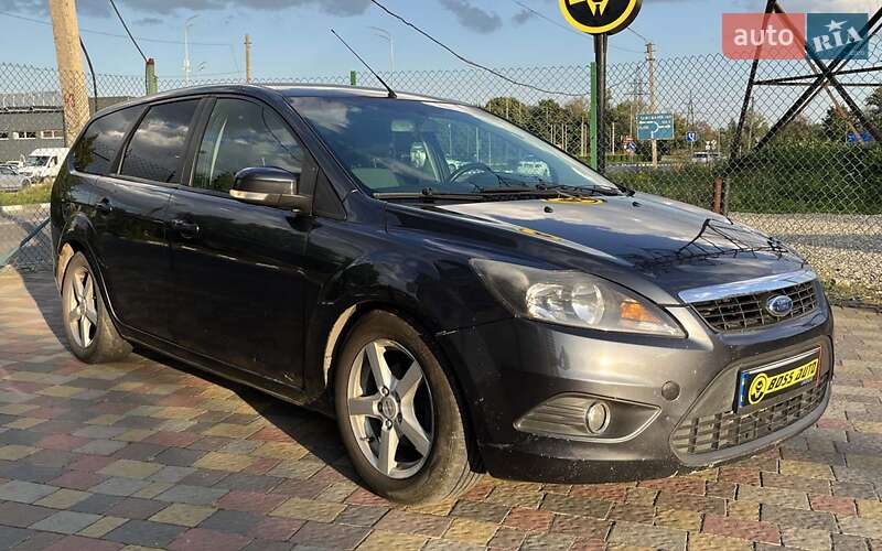 Ford Focus 2010