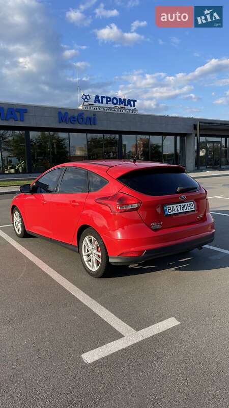 Хэтчбек Ford Focus 2014 в Киеве