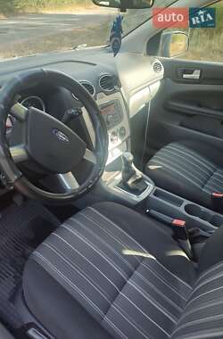 Универсал Ford Focus 2010 в 