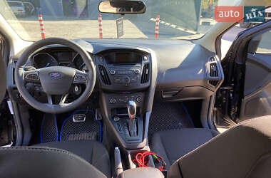Седан Ford Focus 2016 в 