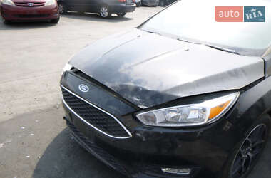 Седан Ford Focus 2016 в 