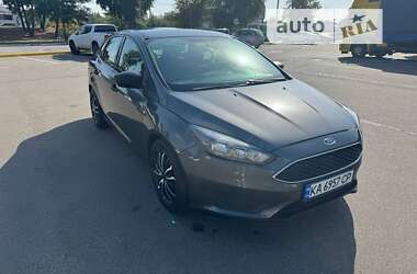 Седан Ford Focus 2017 в Киеве