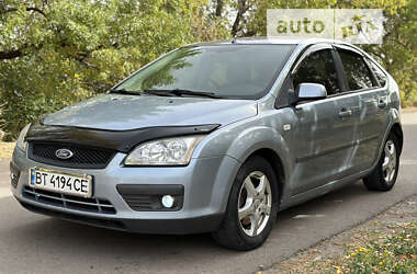 Хетчбек Ford Focus 2006 в Новому Бузі