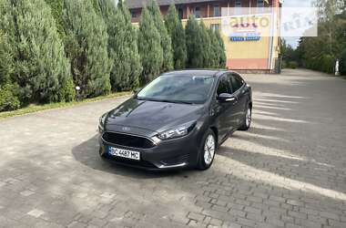 Седан Ford Focus 2015 в Самборі