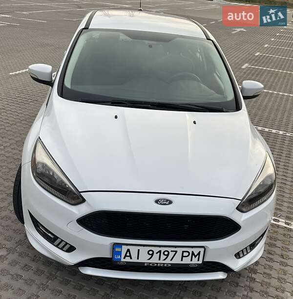 Хэтчбек Ford Focus 2016 в Киеве