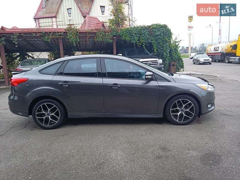 Седан Ford Focus 2015 в Киеве фото 8 Седан Ford Focus 2015 в Киеве