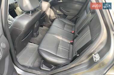 Седан Ford Focus 2014 в 