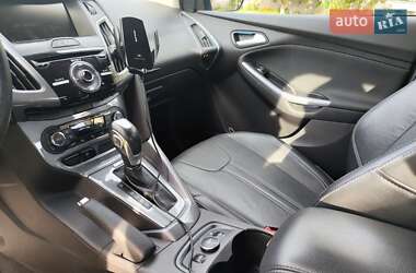 Седан Ford Focus 2014 в 