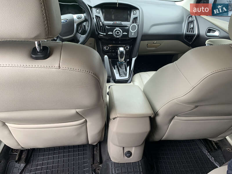 Хэтчбек Ford Focus 2014 в Тернополе