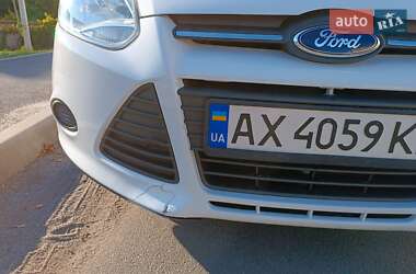 Седан Ford Focus 2014 в 