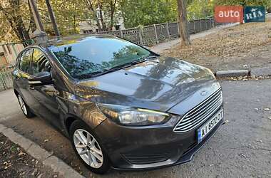 Хэтчбек Ford Focus 2017 в 