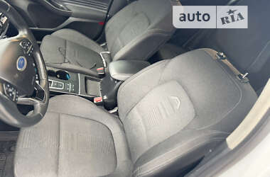 Хэтчбек Ford Focus 2019 в 