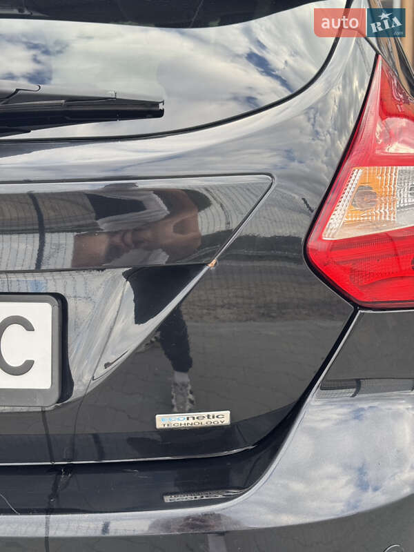 Хэтчбек Ford Focus 2013 в Буче