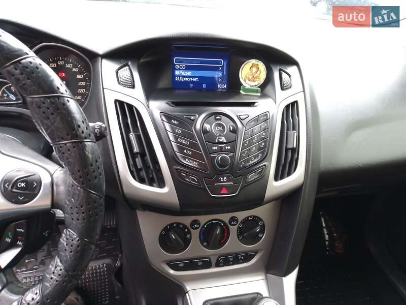 Универсал Ford Focus 2012 в Львове