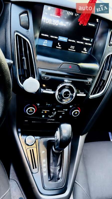 Седан Ford Focus 2017 в Киеве