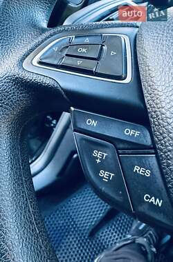 Седан Ford Focus 2017 в 