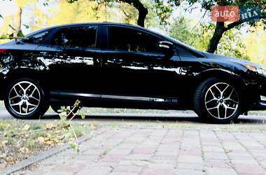 Седан Ford Focus 2017 в 