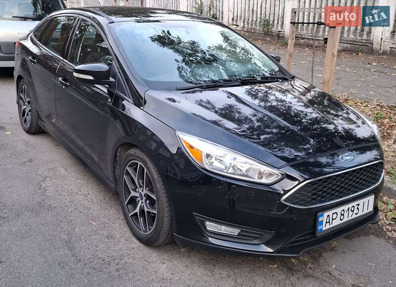 Седан Ford Focus 2015 в Киеве