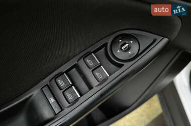 Седан Ford Focus 2013 в 