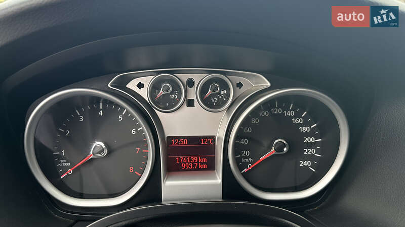 Хэтчбек Ford Focus 2011 в Ивано-Франковске фото 7 Хэтчбек Ford Focus 2011 в Ивано-Франковске