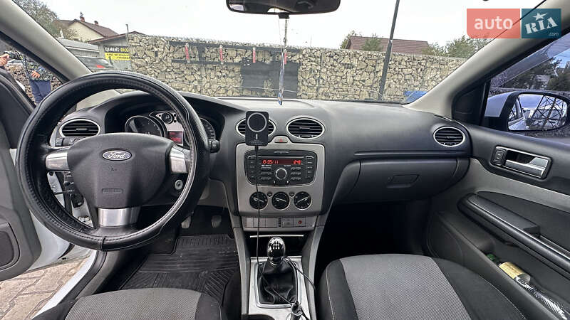 Хэтчбек Ford Focus 2011 в Ивано-Франковске фото 10 Хэтчбек Ford Focus 2011 в Ивано-Франковске
