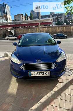 Хэтчбек Ford Focus 2015 в Киеве