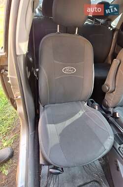 Седан Ford Focus 2002 в 