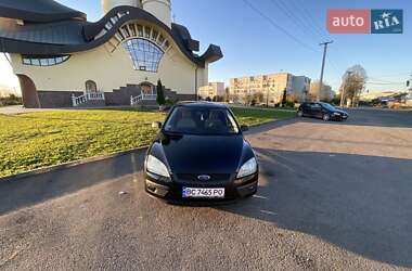 Хэтчбек Ford Focus 2005 в Ходорове