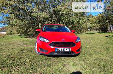 Седан Ford Focus 2015 в Львове