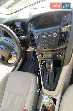 Хэтчбек Ford Focus 2018 в 